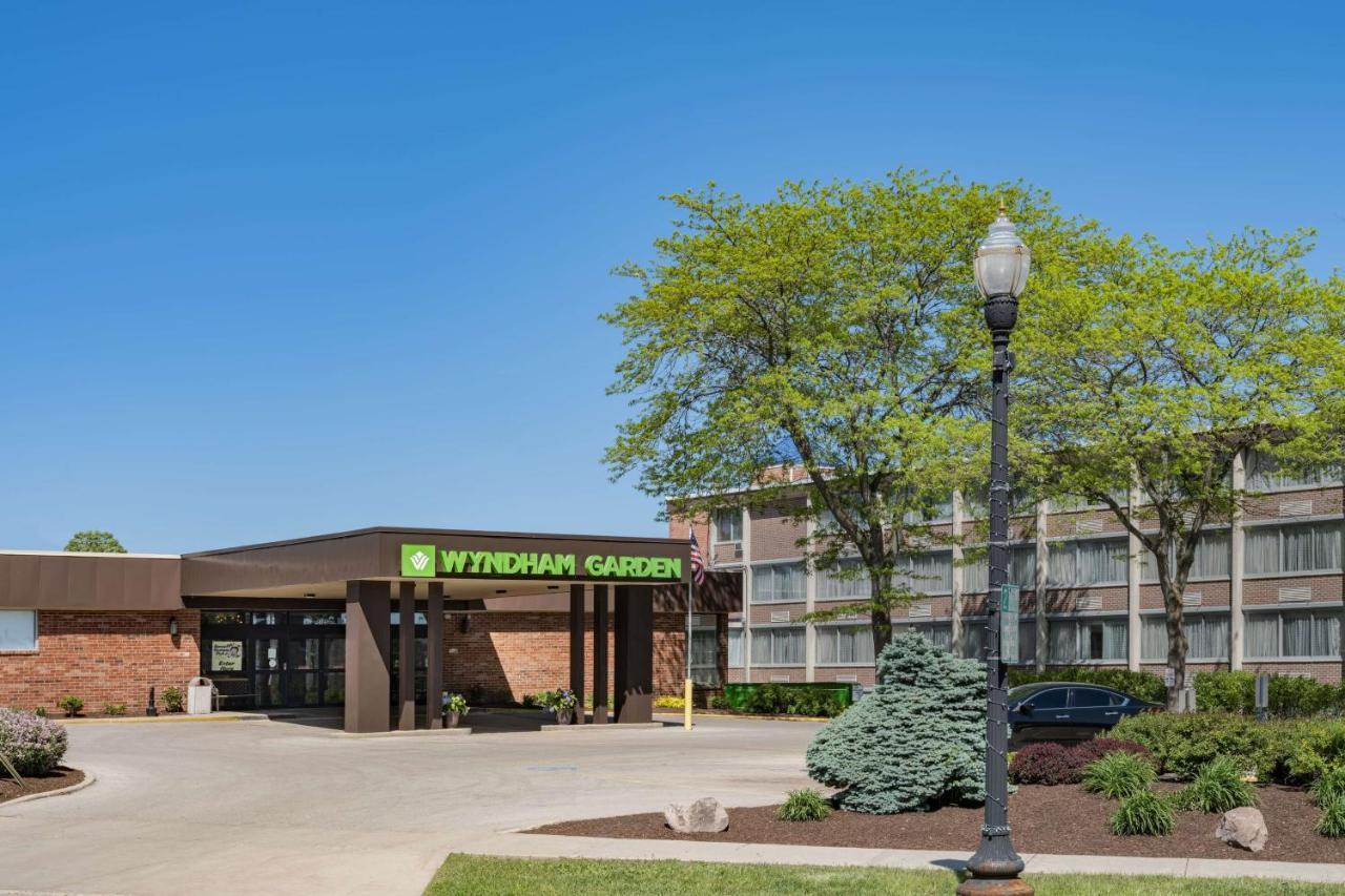 Wyndham Garden Kenosha Harborside Hotell Exteriör bild