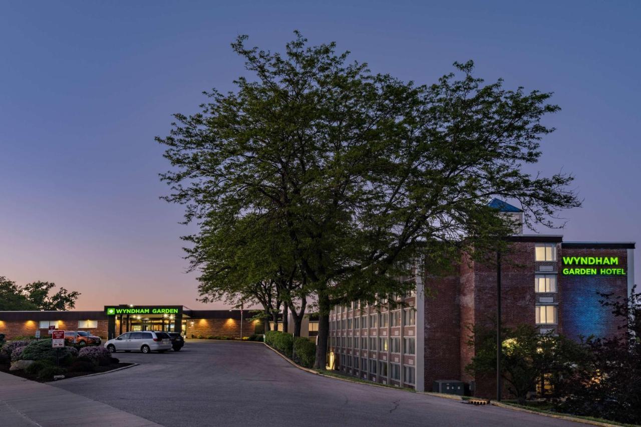 Wyndham Garden Kenosha Harborside Hotell Exteriör bild