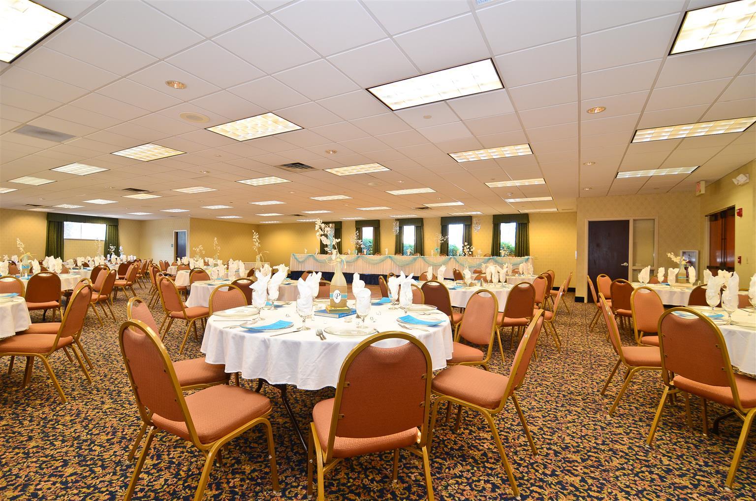 Wyndham Garden Kenosha Harborside Hotell Exteriör bild