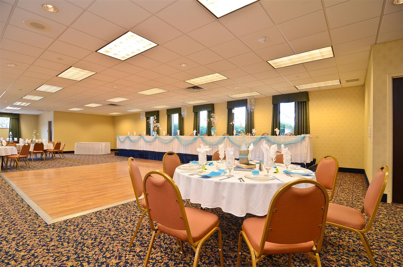 Wyndham Garden Kenosha Harborside Hotell Restaurang bild