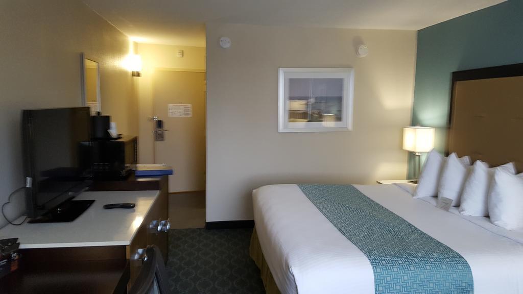 Wyndham Garden Kenosha Harborside Hotell Exteriör bild