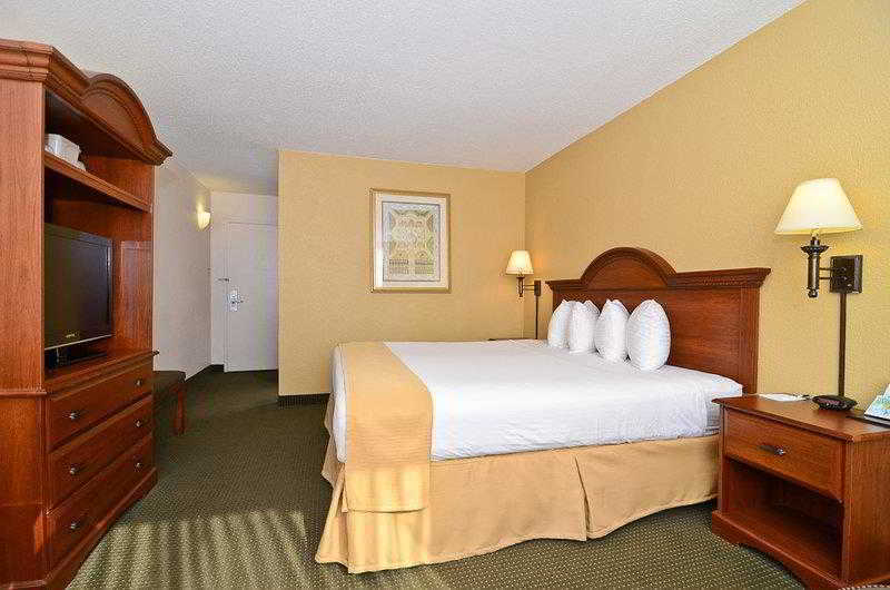 Wyndham Garden Kenosha Harborside Hotell Exteriör bild